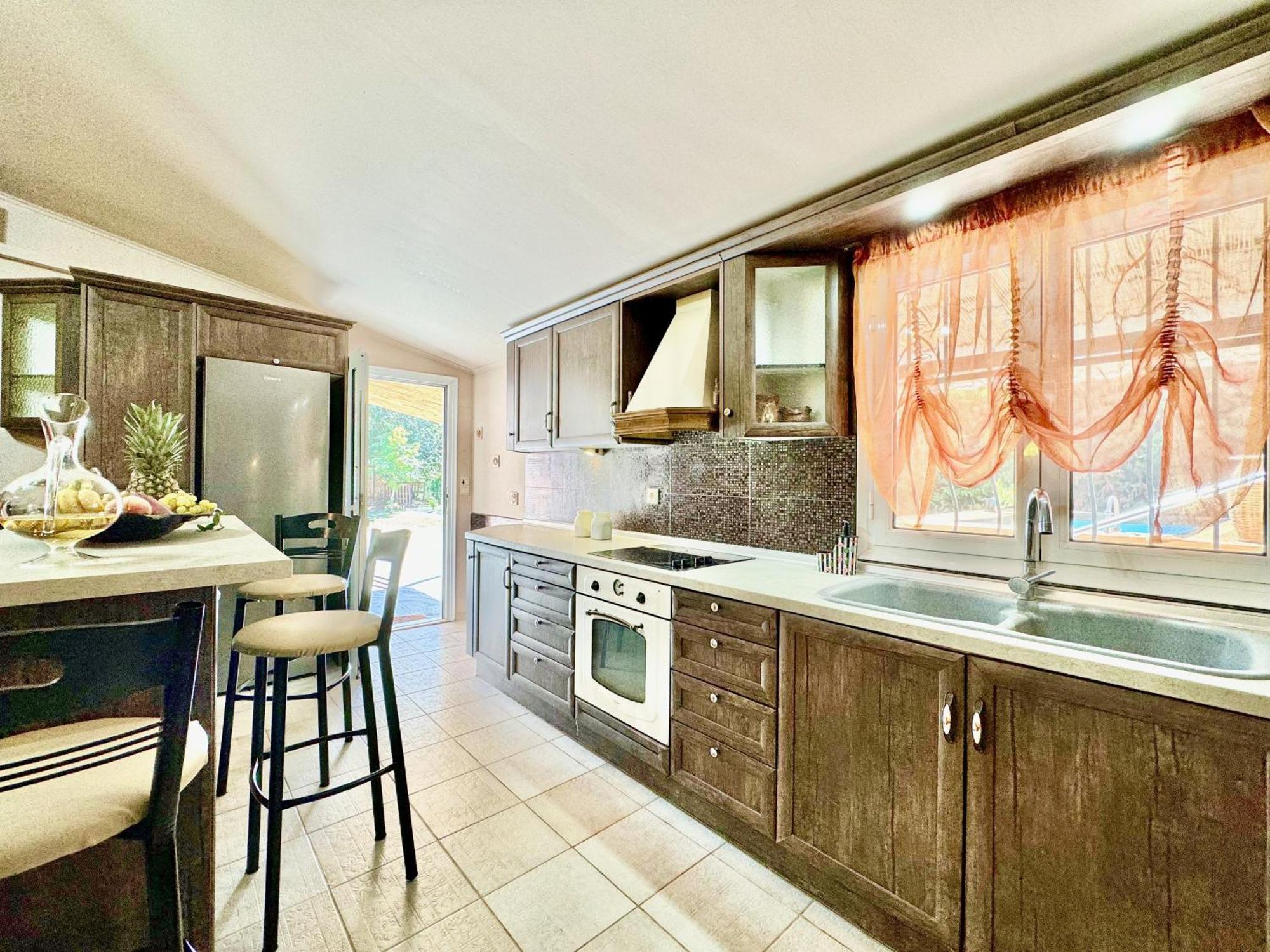 Beach Villa Night Flower With Private Pool By Dadovillas Dassia  Esterno foto
